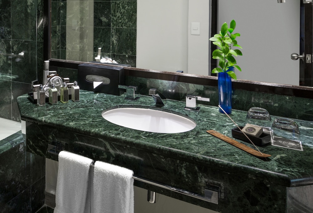 the pyramid cancun all inclusive