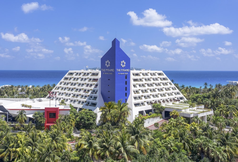 the pyramid cancun all inclusive