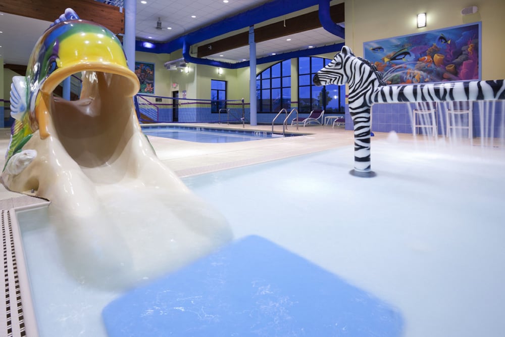 holiday inn express hotel and suites rogers by ihg