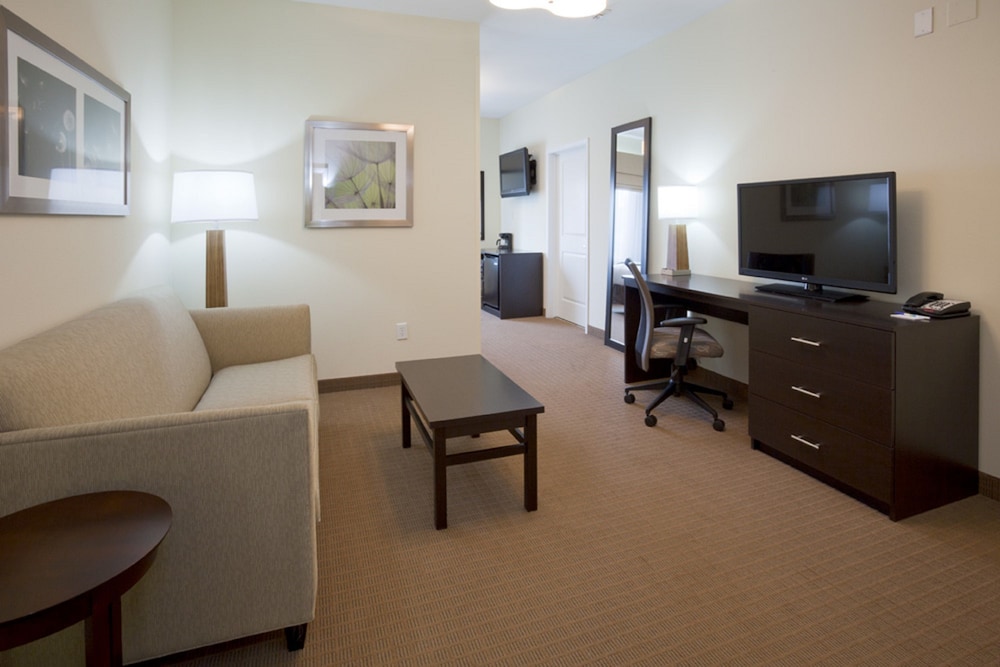 holiday inn express hotel and suites rogers by ihg