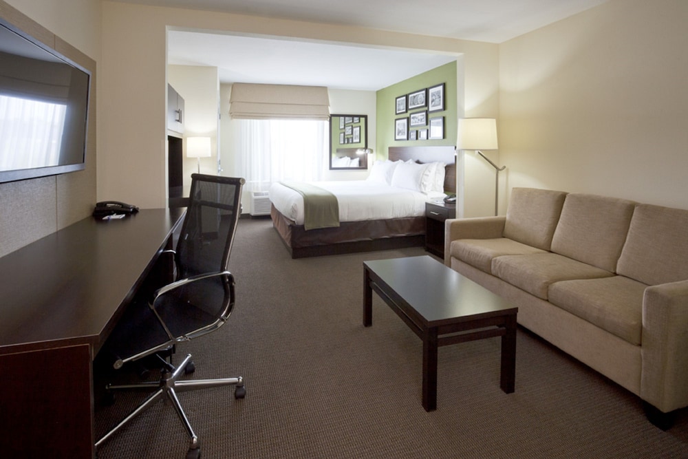 holiday inn express hotel and suites rogers by ihg