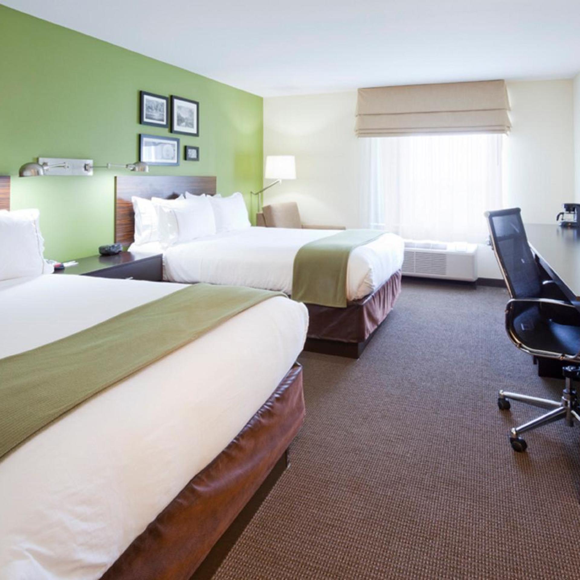 holiday inn express hotel and suites rogers by ihg