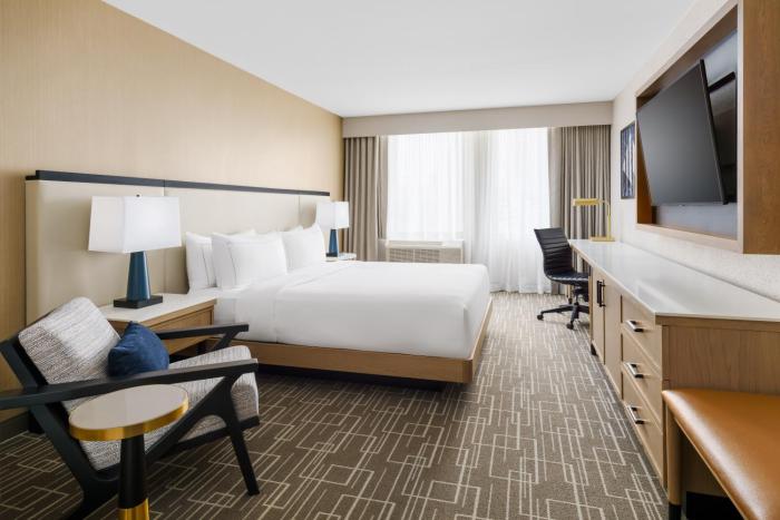 doubletree by hilton charlotte city center