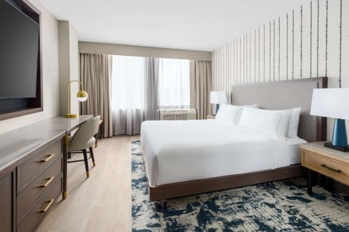 doubletree by hilton charlotte city center