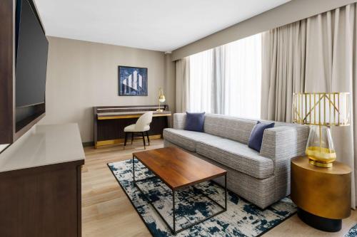 doubletree by hilton charlotte city center