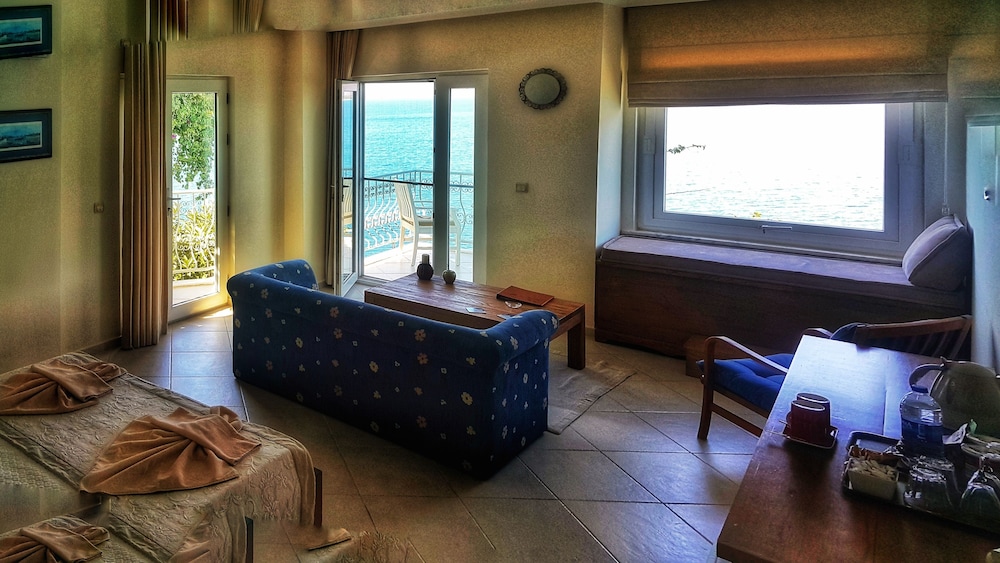 ece hotel sovalye island