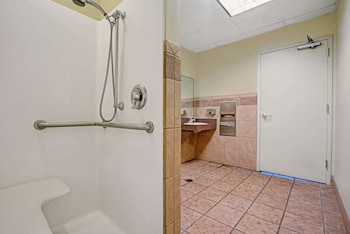 Super 8 By Wyndham Rogers Minnesota,Minneapolis - St. Paul>>Hennepin County,2 star
