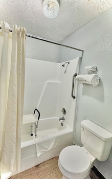 volunteer inn at church hill