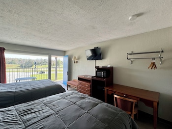 volunteer inn at church hill