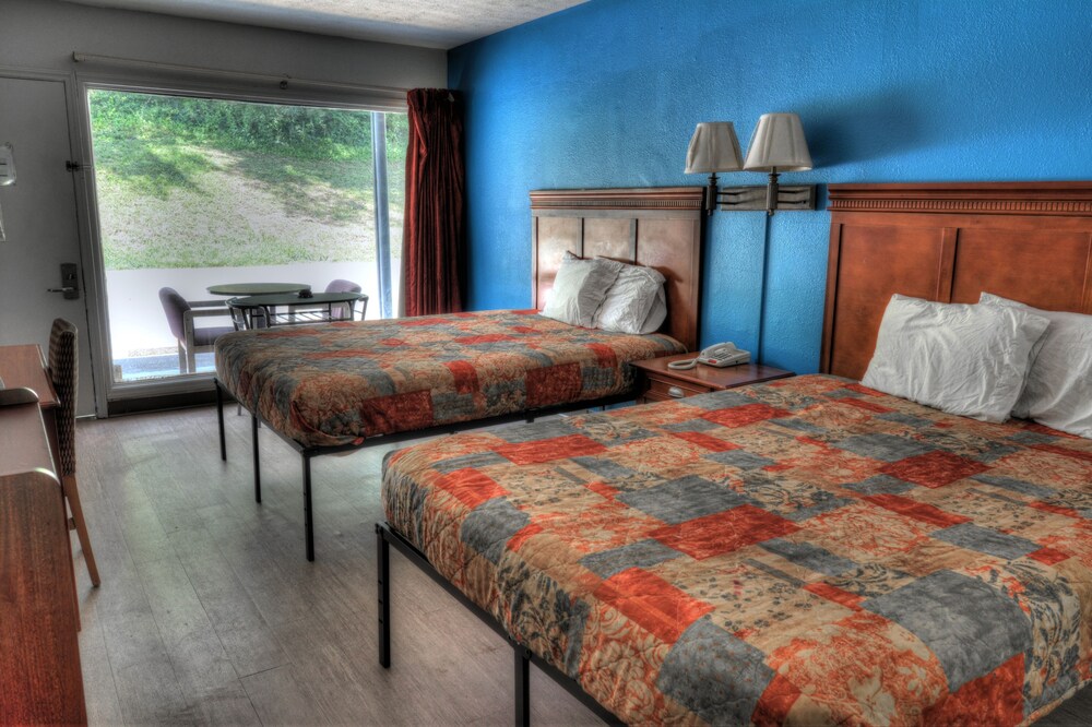 volunteer inn at church hill