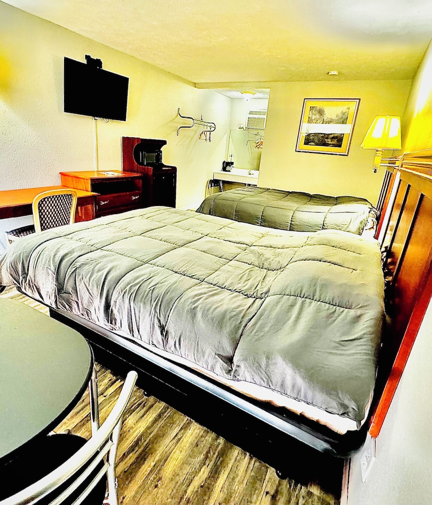 volunteer inn at church hill