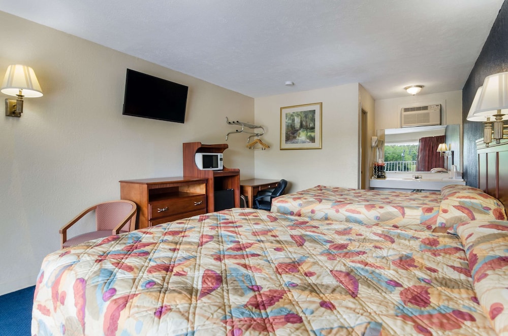 volunteer inn at church hill