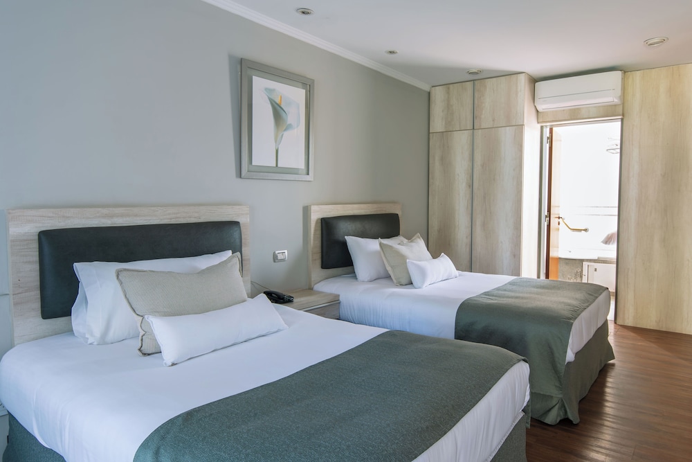 hotel camberland adults only