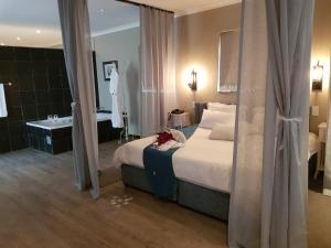 the wilderness hotel