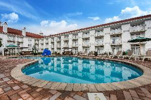 the inn at apple valley ascend hotel collection