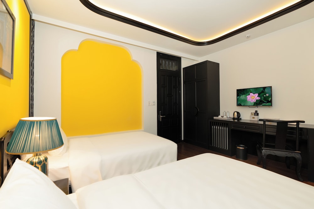 oriental boutique hoi an