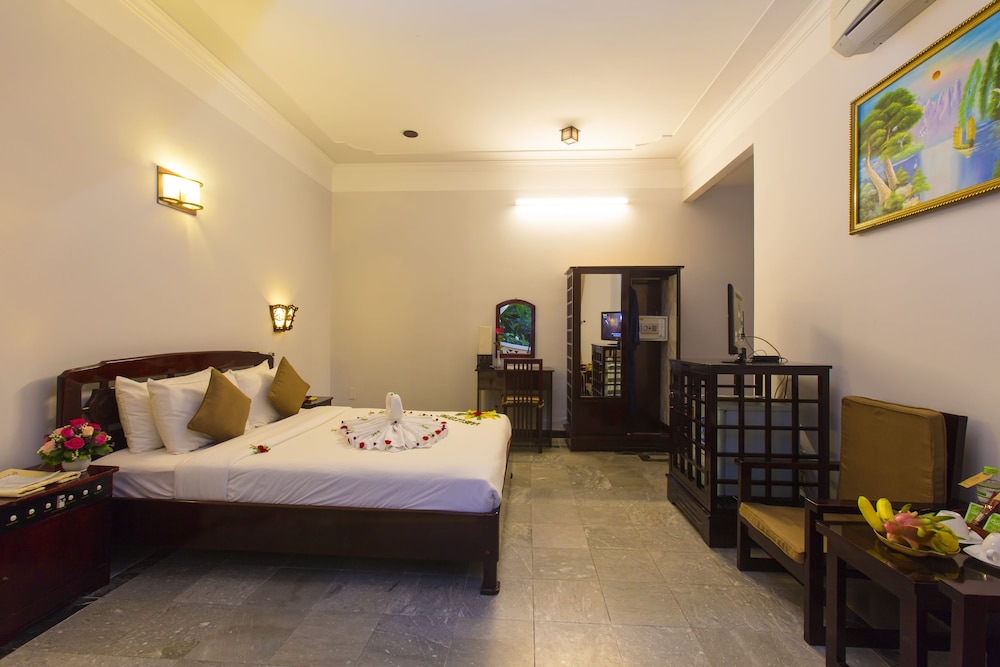 oriental boutique hoi an