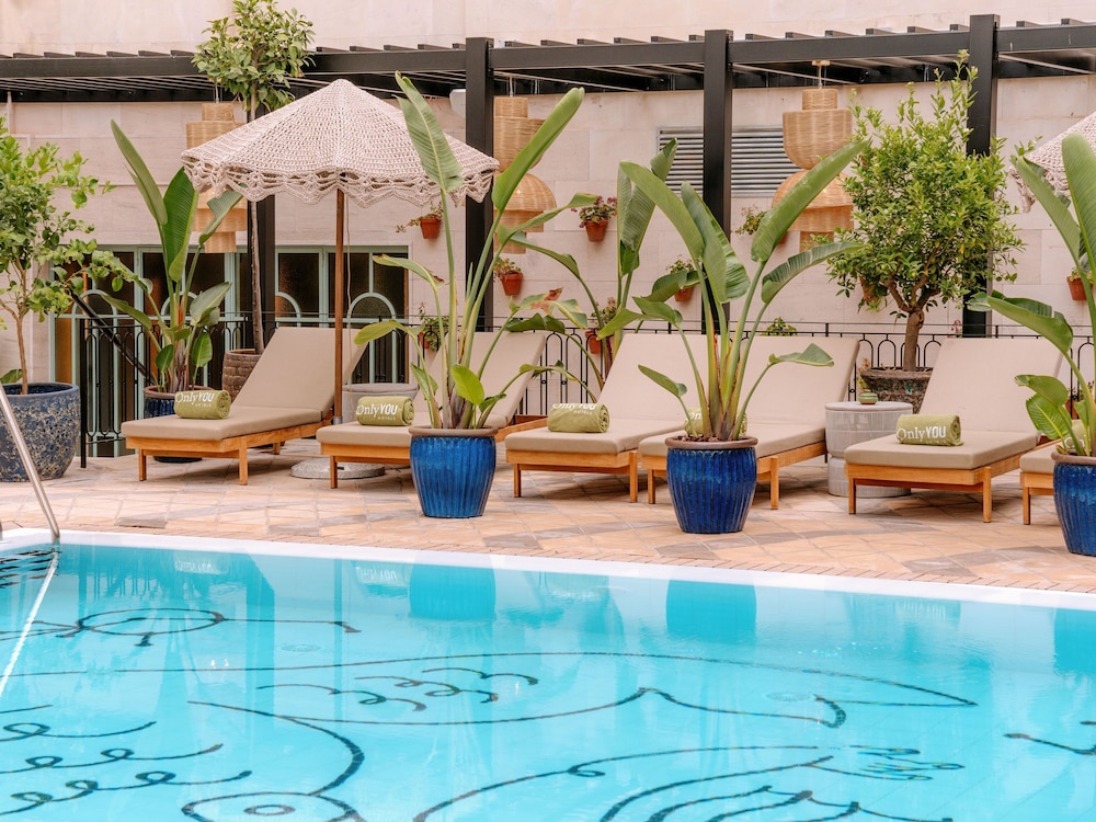 only you hotel sevilla