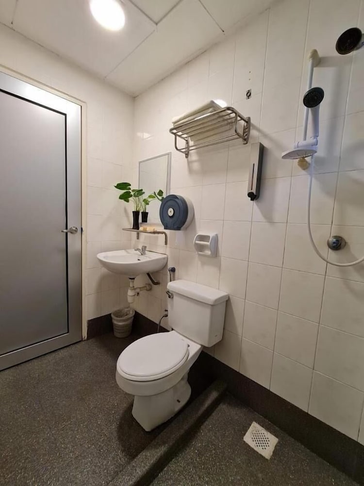 perdana serviced apartment and resorts