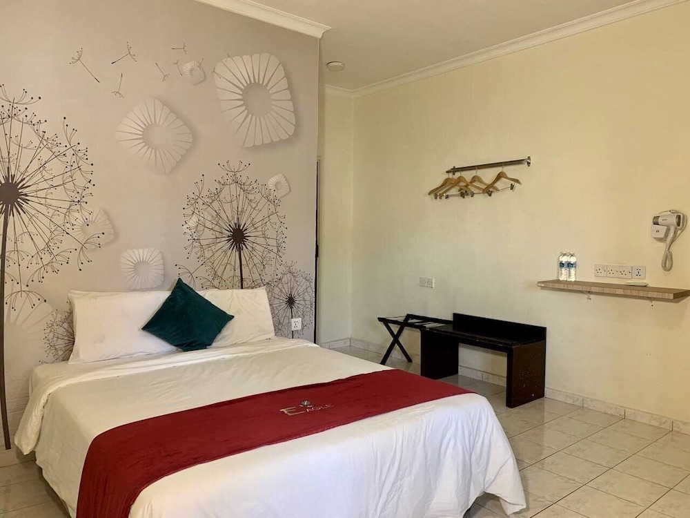 perdana serviced apartment and resorts