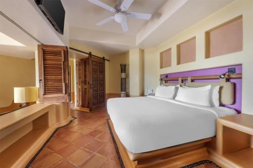hilton grand vacations club zihuatanejo