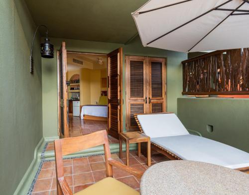 hilton grand vacations club zihuatanejo