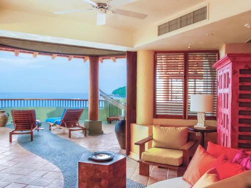 hilton grand vacations club zihuatanejo