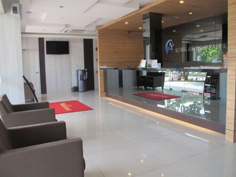 hotel austin paradise pulai utama