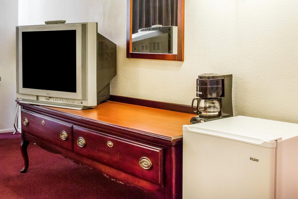 rodeway inn winslow i 40