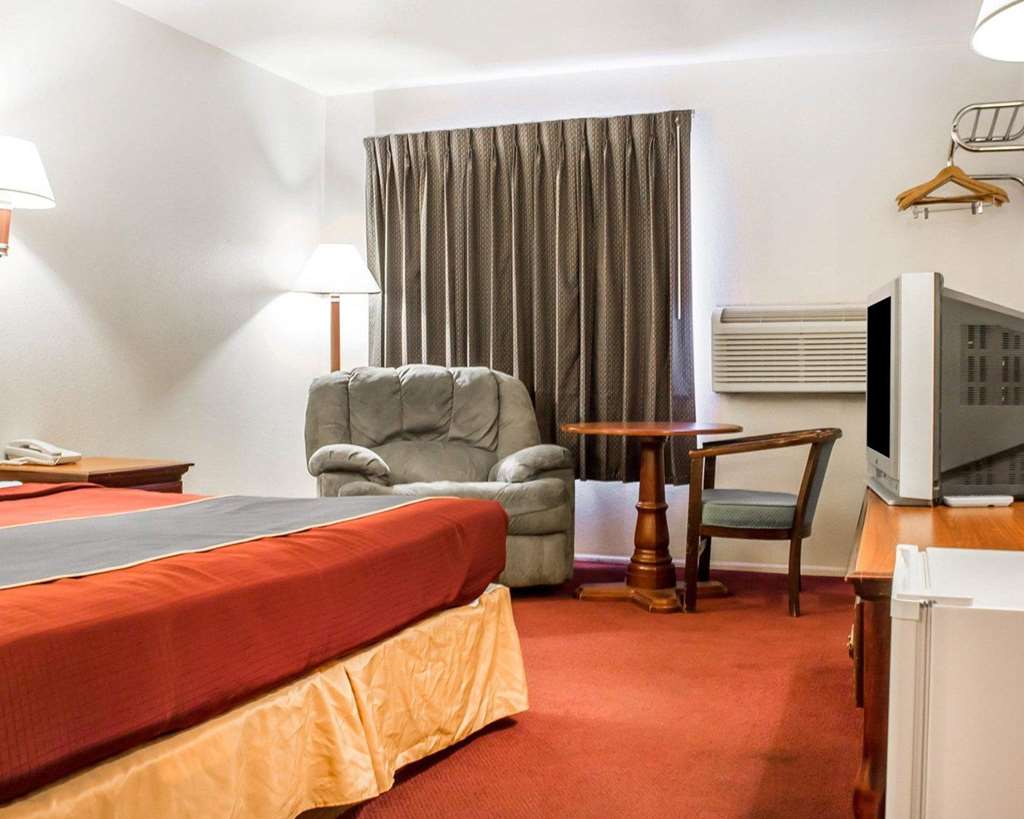 rodeway inn winslow i 40