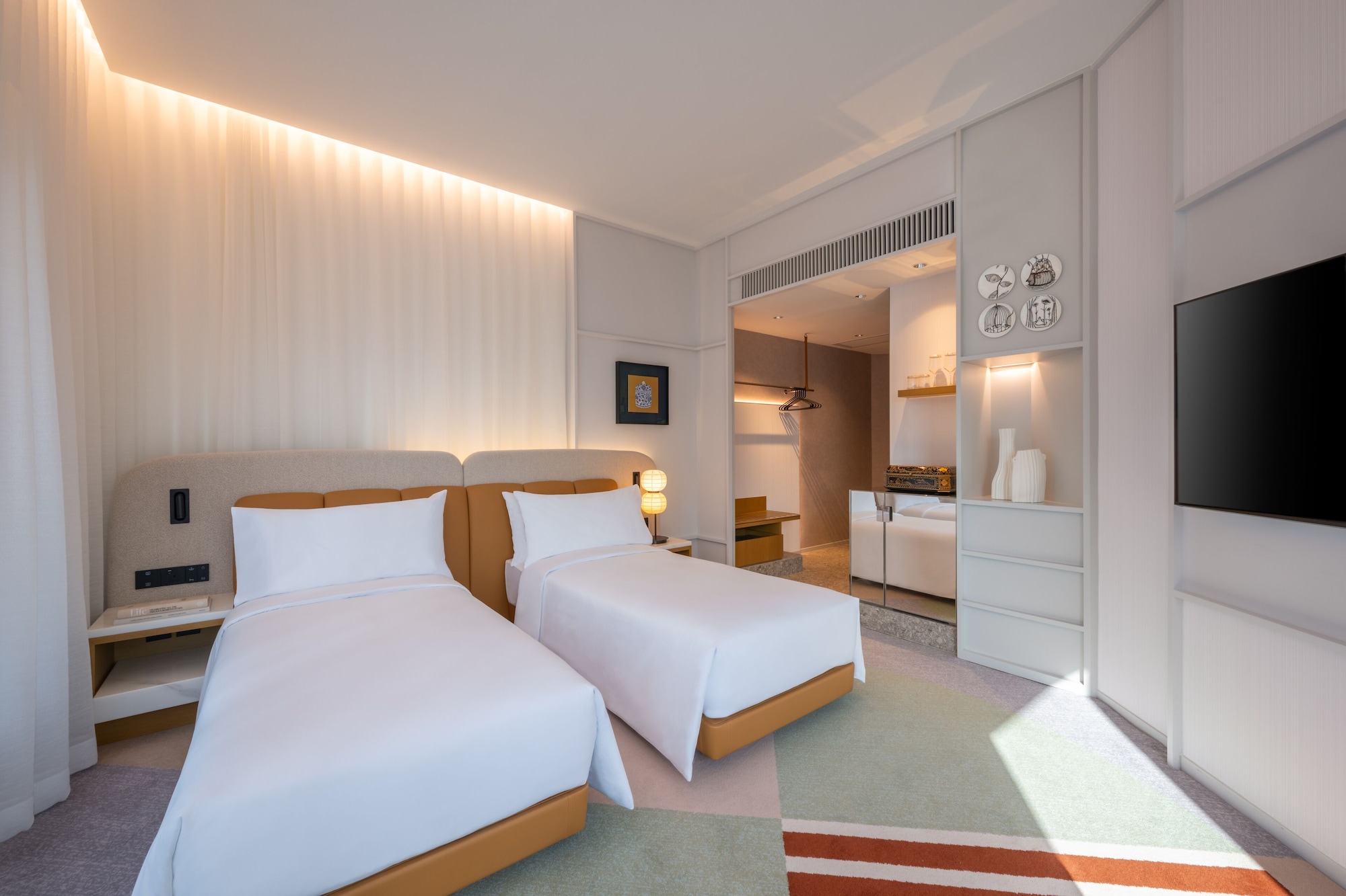 mondrian hong kong