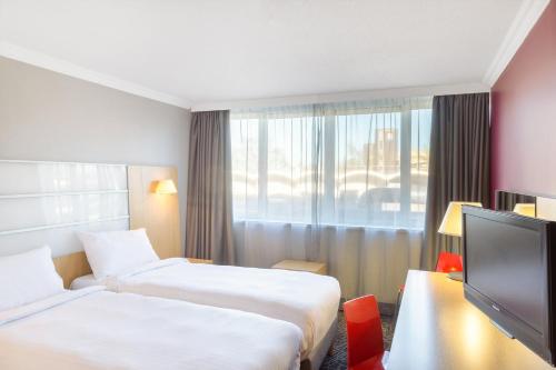northampton town centre hotel