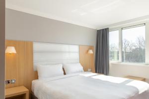 northampton town centre hotel