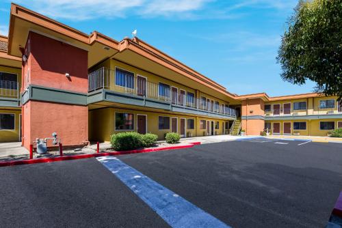 rodeway inn livermore