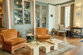 The Oliver Hotel, Oxford,425 S Lamar Blvd,4 star