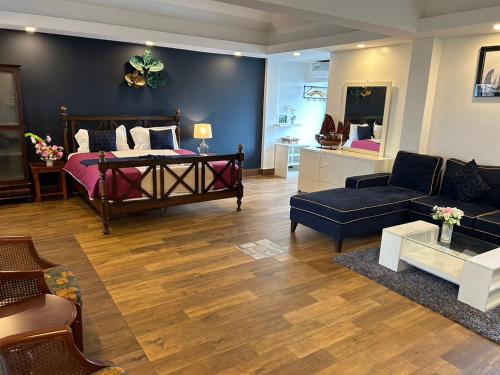 the one sabai living