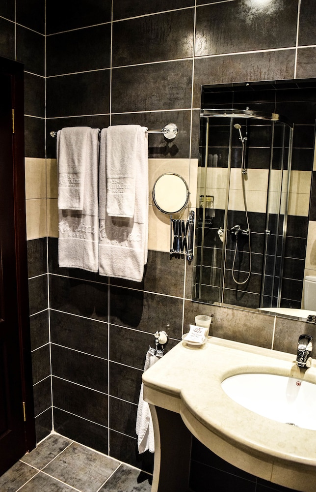 hotel karolina