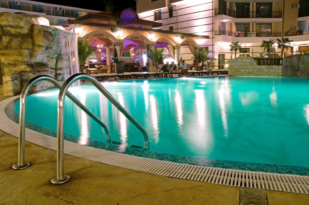 hotel karolina