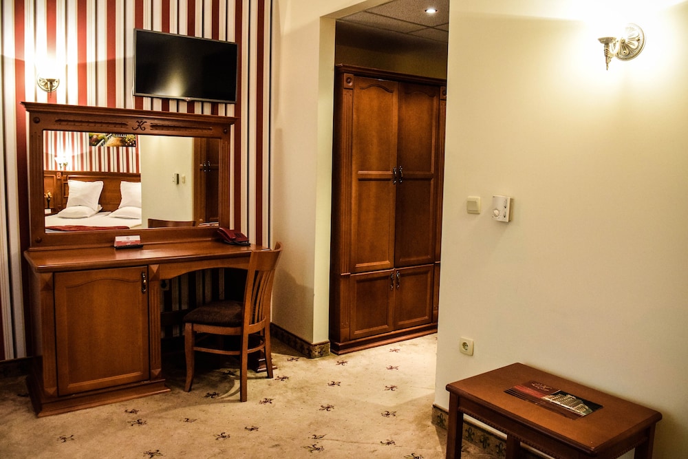 hotel karolina