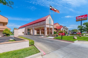 Hometowne Studios By Red Roof Amarillo West,United States Of America>>Amarillo,3 star