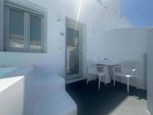 white concept caves