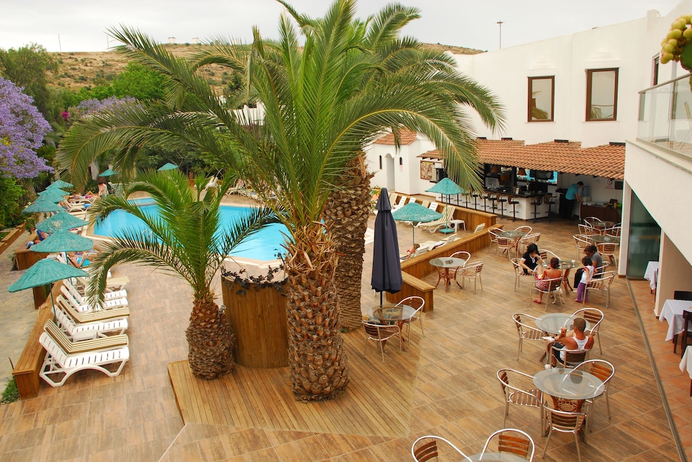 flora hotel bodrum