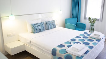 flora hotel bodrum