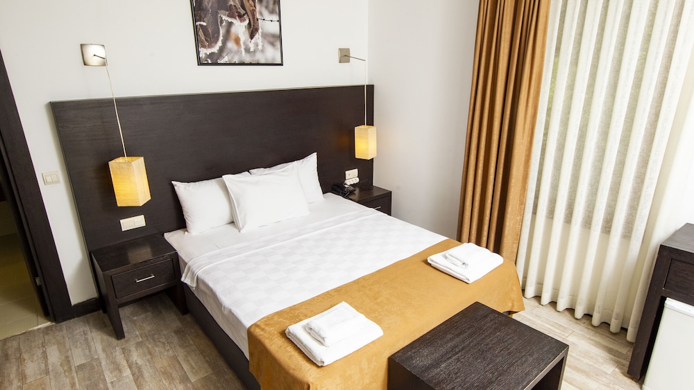 flora hotel bodrum