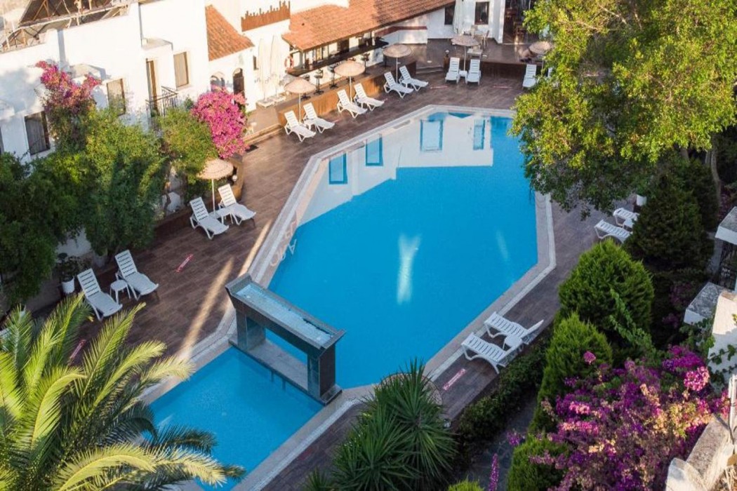 flora hotel bodrum