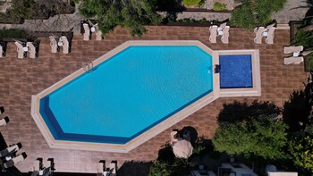 flora hotel bodrum