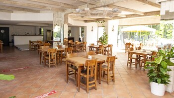 flora hotel bodrum