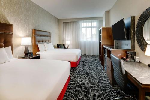 drury plaza hotel savannah pooler