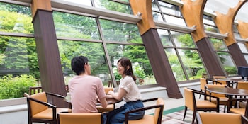 izukogen wanwan paradise hotel and cottage