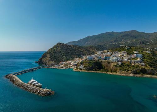 minos boutique hotel